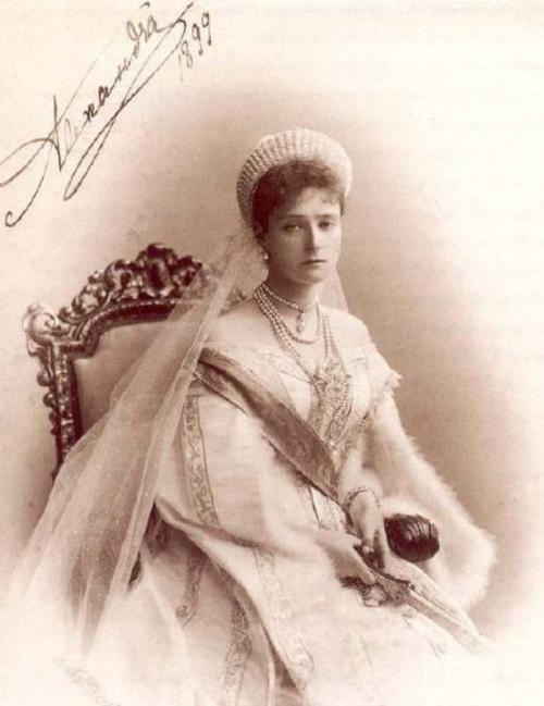  Император Всероссийский Николай II - Православная женщина2